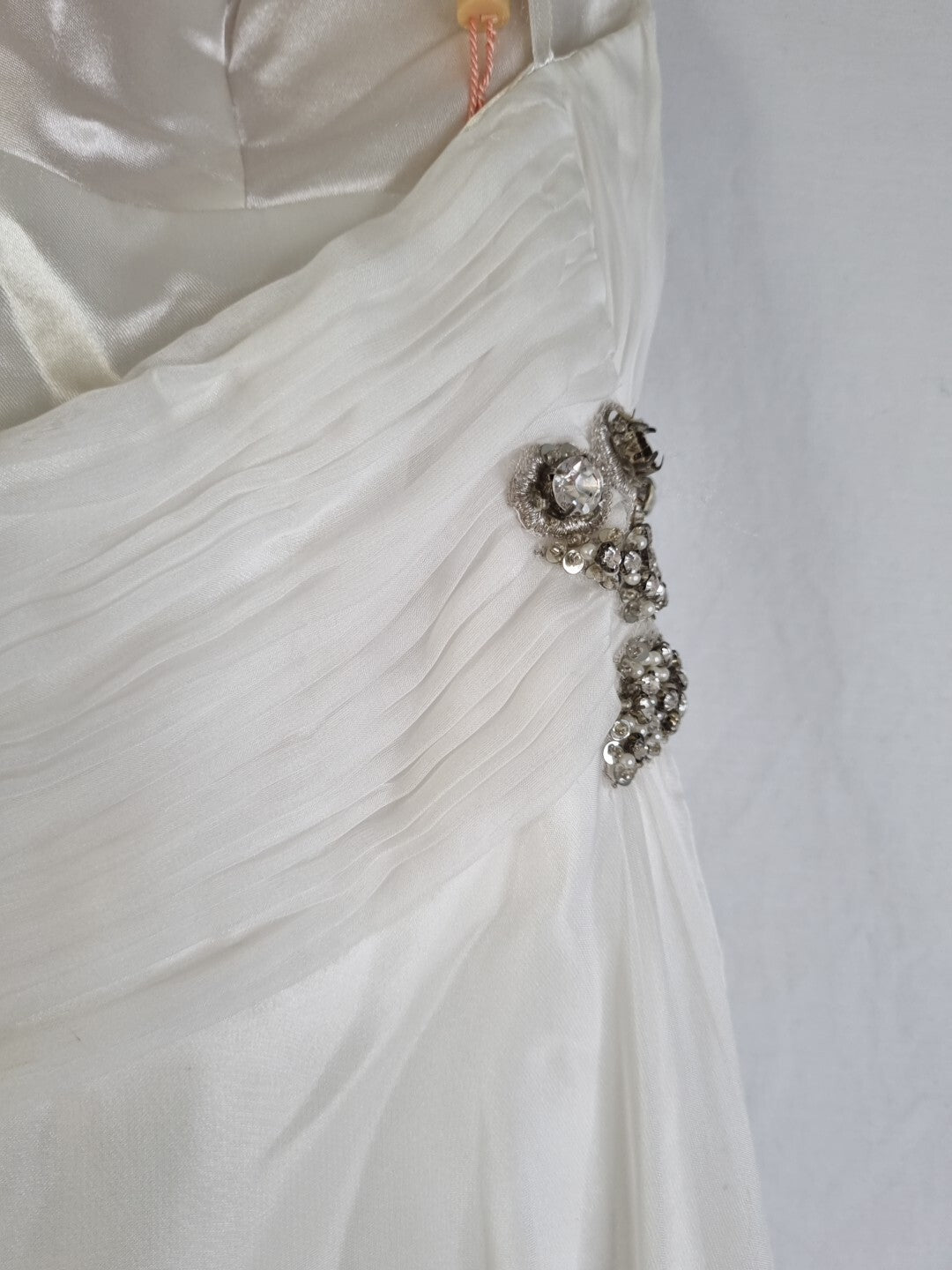 Imoda Ivory Chiffon Halter Neck Ruched Crystal Bead Backless Wedding Dress Sz 613