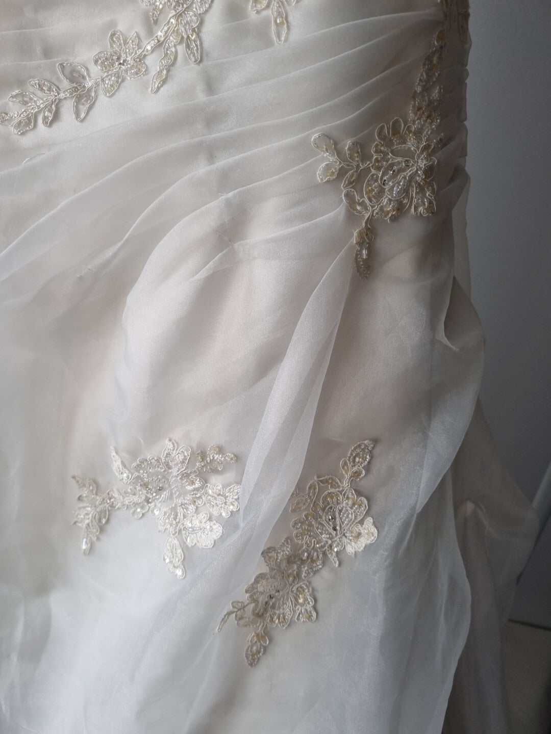 iModa Ivory Straps/Strapless Organza Ruched Beaded Lace AppliqueWedding Dress 146