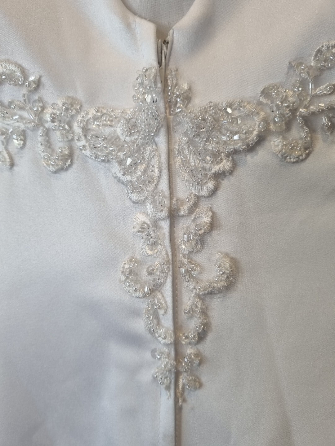 Isabella Faye White Satin V-neck Embroidered Beaded A-line Wedding Dress Sz 1013