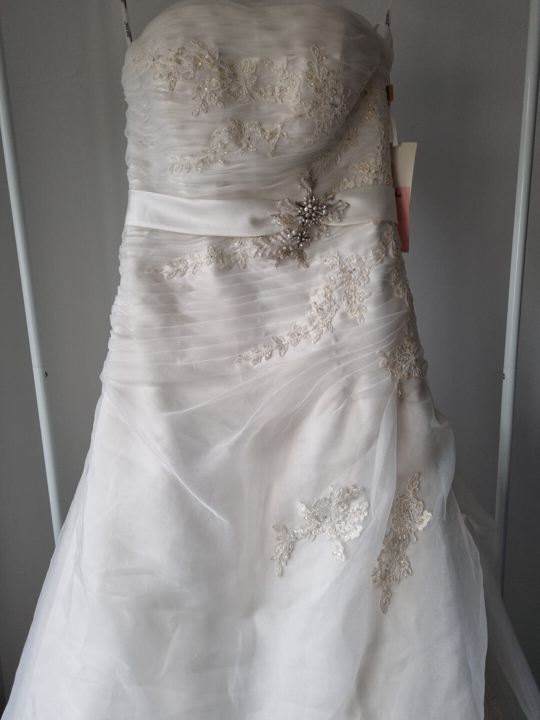 iModa Ivory Straps/Strapless Organza Ruched Beaded Lace AppliqueWedding Dress 142