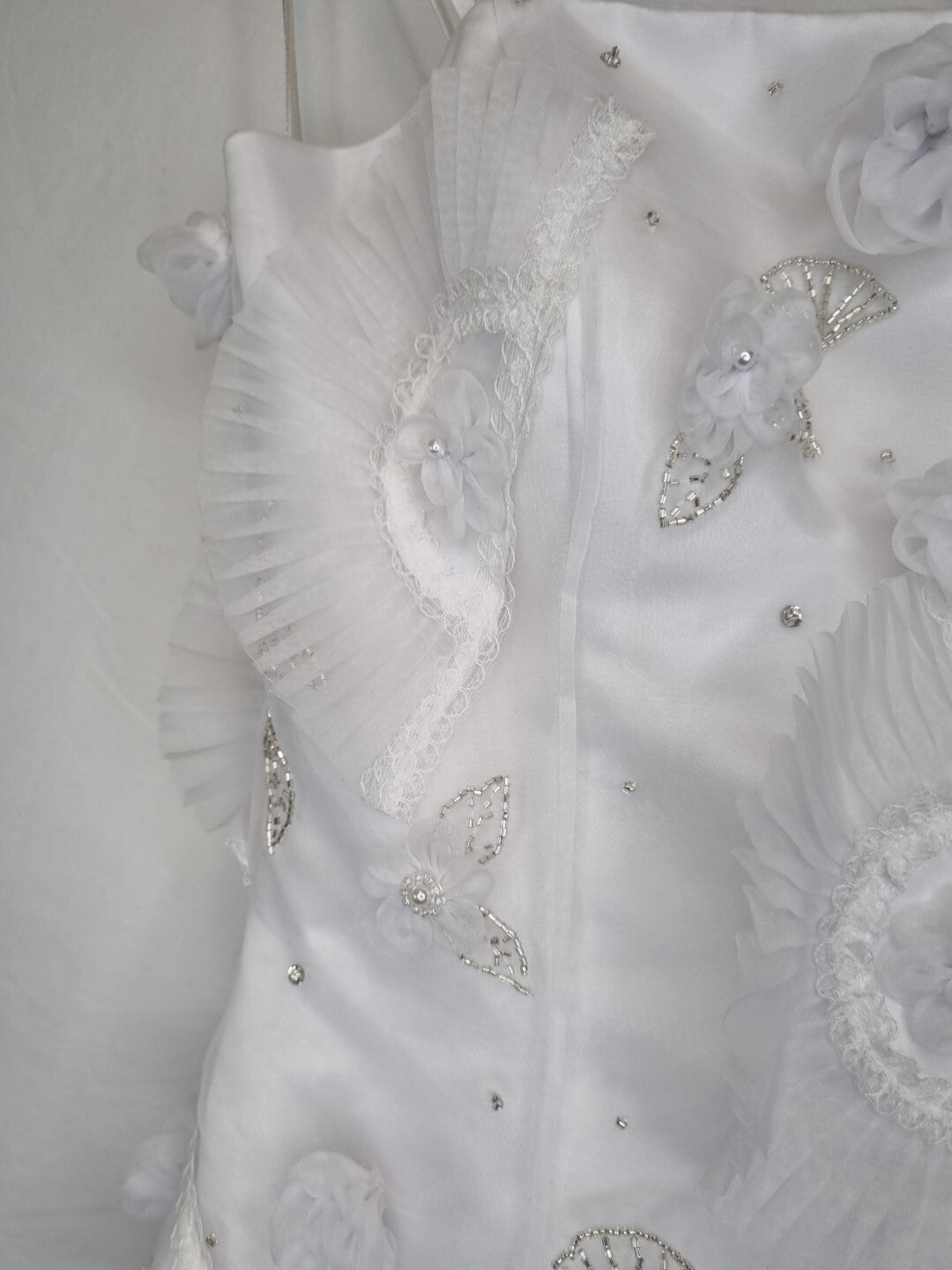 Isabella Faye White Organza Fan Embellished Beaded Train Wedding Dress Sz 125