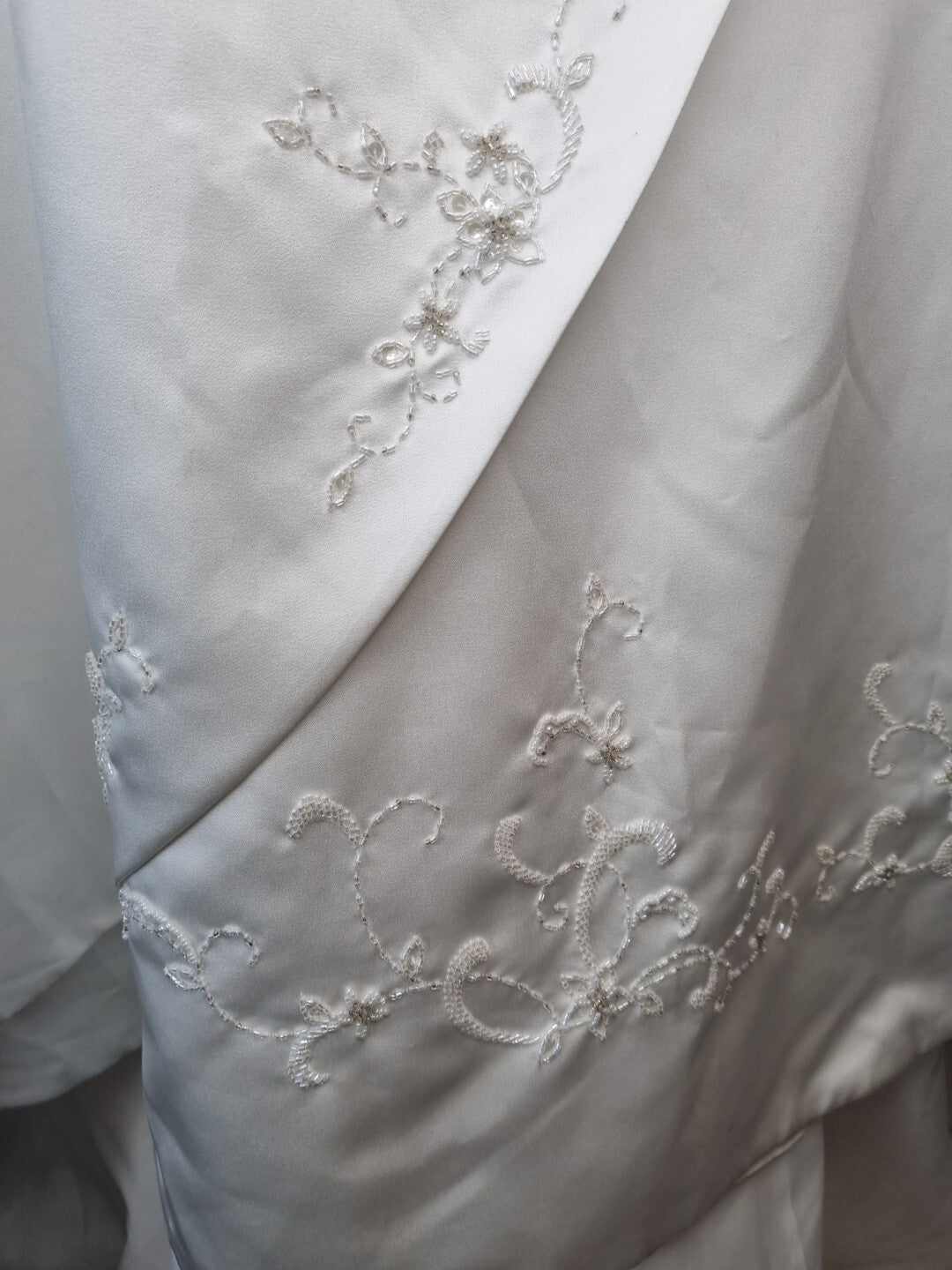 Imoda Ivory Satin Sweethesrt Beaded Train Wedding Dress Sz 89