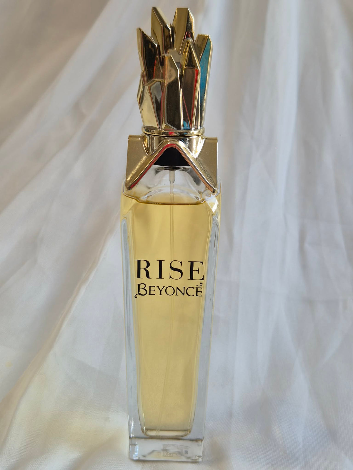 Beyonce Rise Eau De Parfum Spray 100ml (95% Full, Unboxed, Discontinued)