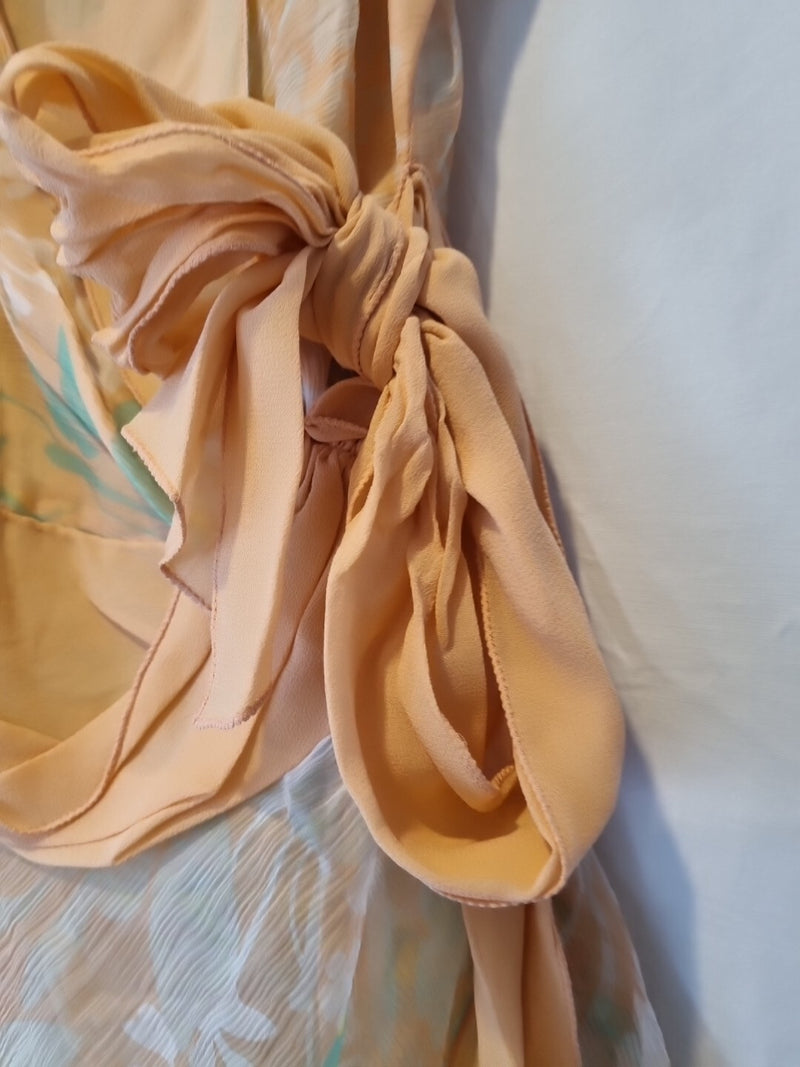 Imoda Chiffon Peach Floral Ruched Layered Wrap Casual Singlet Silk Top Size 84