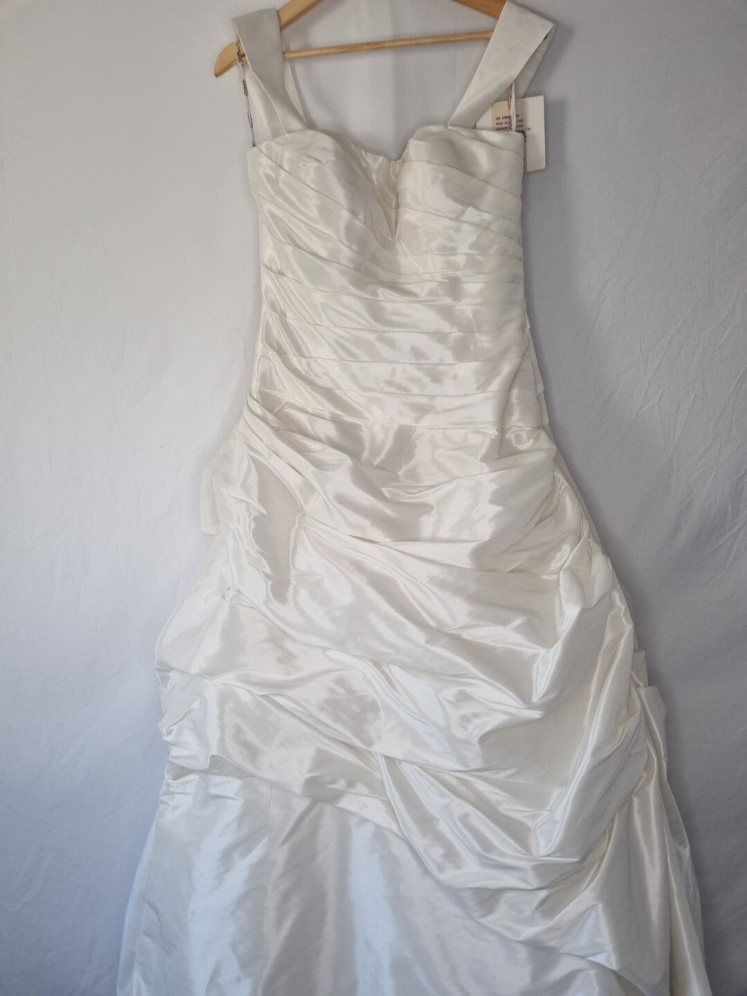 Imoda Ivory Taffeta Sweetheart Ruched Full A-line Train Wedding Dress Sz 141