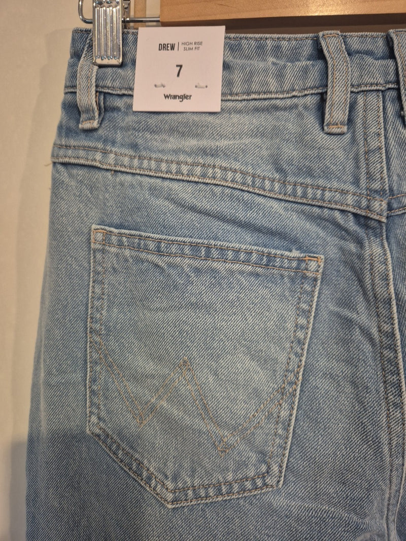 Wrangler Drew Lucille Blue High Rise Slim Fit Torn Jeans Size 711
