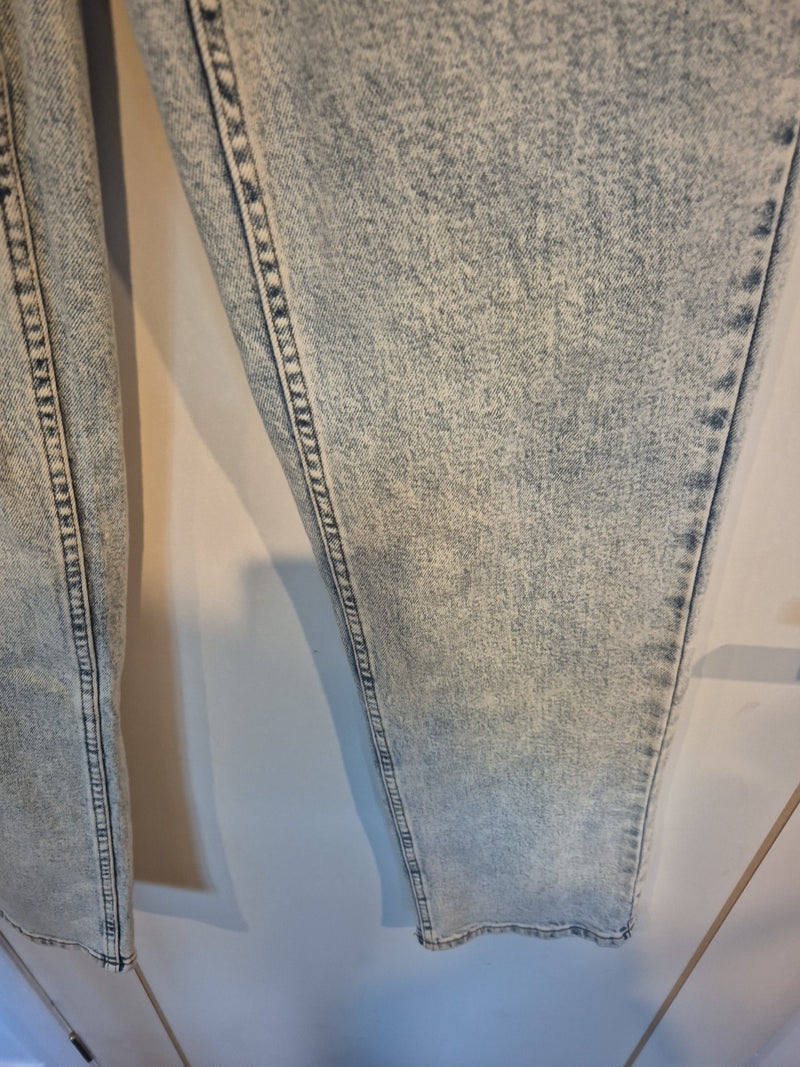 Guess Light Blue Go Kit Carpenter Pant Go Jackie Acid Wash Jeans Size 256