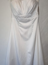 Isabella Faye White Satin Embellished Beaded A-line Wedding Dress Sz 141