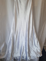 iModa White Backless Satin Beaded Crystal Diamante Slinky Wedding Dress Sz 61