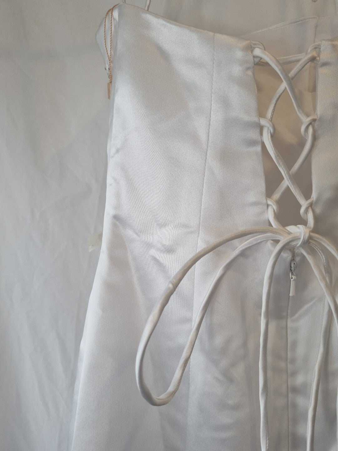 iModa White Backless Satin Embroidered Beaded A-line Halter Wedding Dress Sz 612
