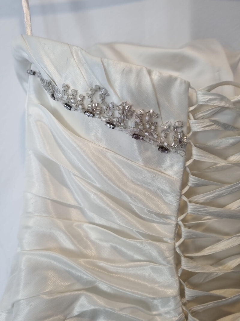 Imoda Ivory Sweetheart Ruched Beaded  Train Wedding Dress Sz 1011