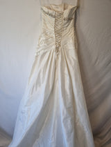 Imoda Ivory Sweetheart Ruched Beaded  Train Wedding Dress Sz 107