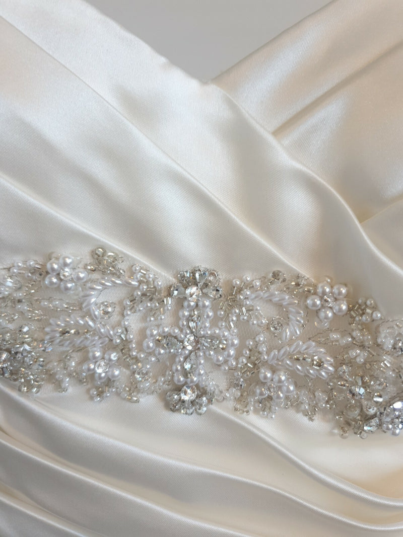 Essence ivory satin sweetheart beaded wedding dress au 73