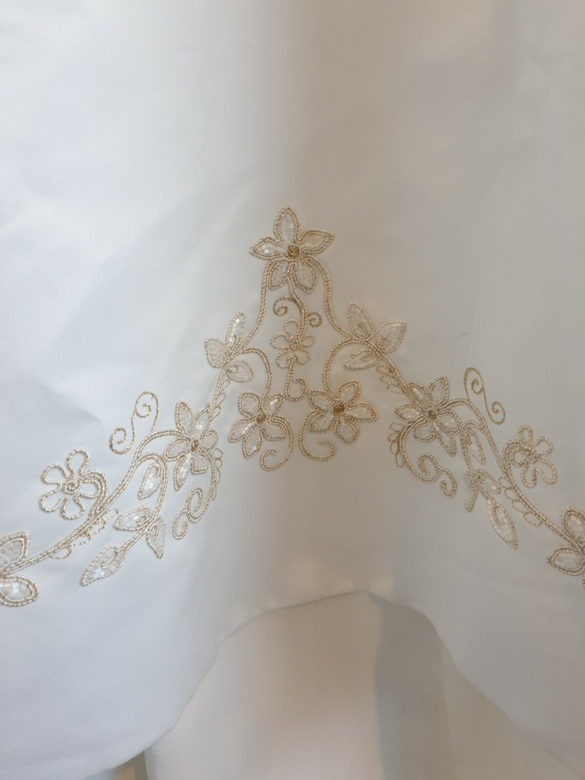 Essence ivory embroidered satin bustier and skirt bridal set uk12 us103