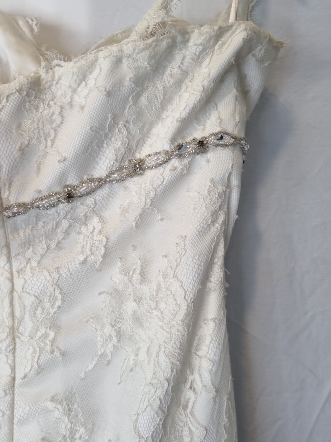 Imoda Ivory Lace Sweetheart Vneck Beaded Mermaid Train Wedding Dress Sz 1011