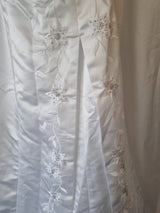 iModa White Backless Satin Embroidered Beaded A-line Halter Wedding Dress Sz 63