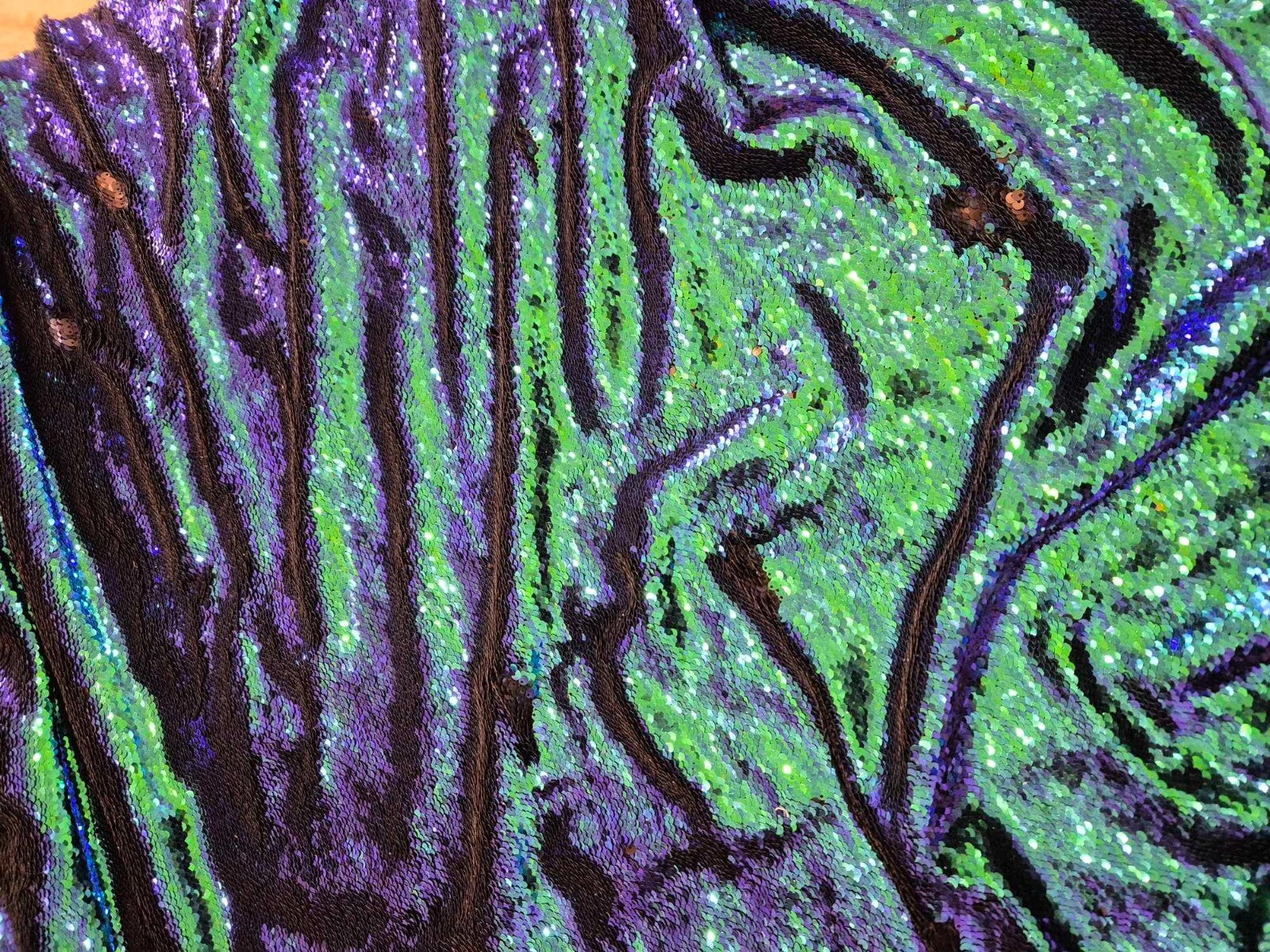 Spotlight Mermaid Peacock Reversible Sequin Blue Green Dress Fabric 125 x 160cm0