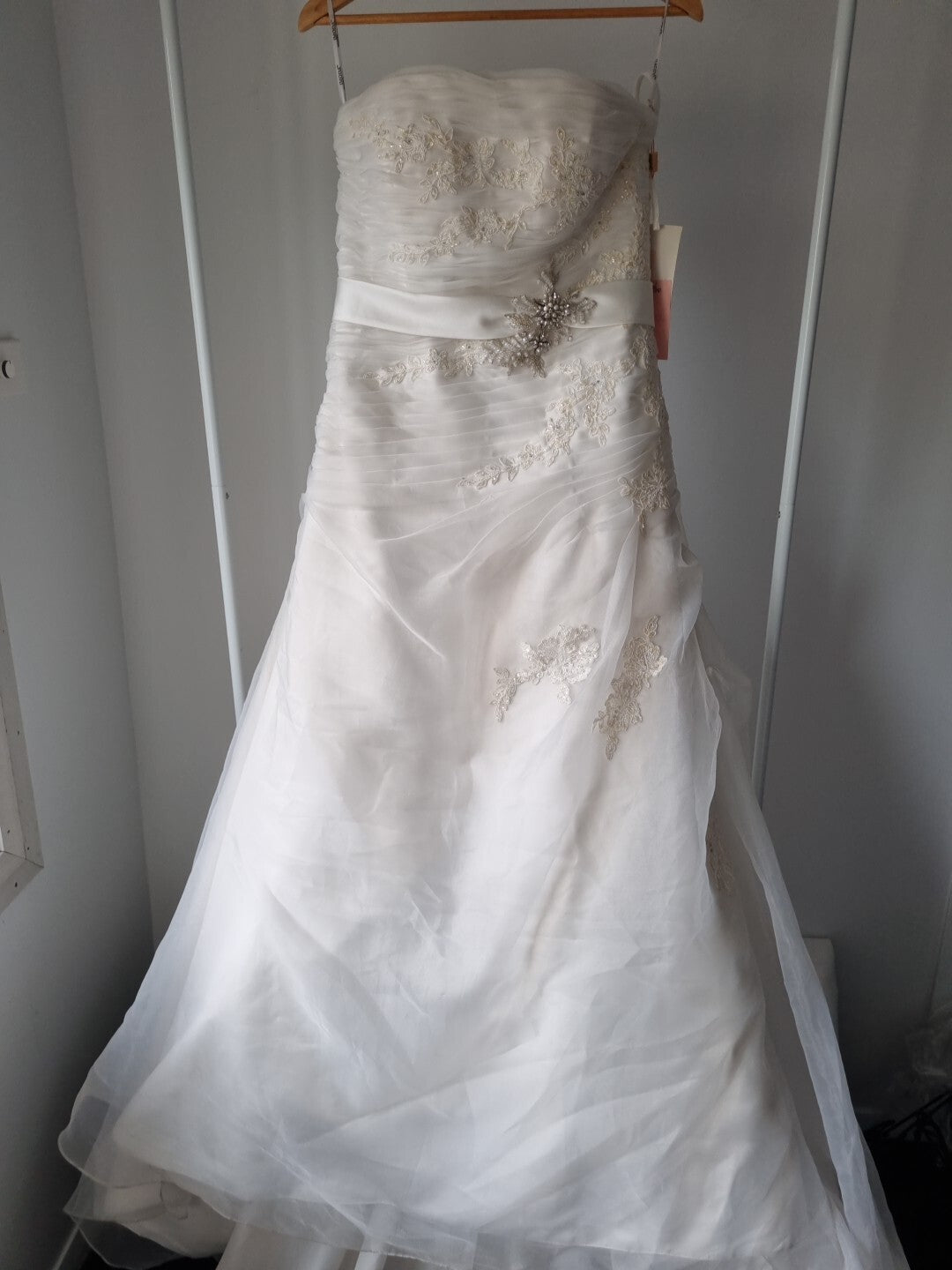 iModa Ivory Straps/Strapless Organza Ruched Beaded Lace AppliqueWedding Dress 141