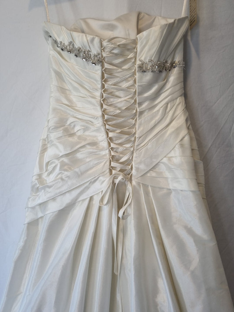 Imoda Ivory Sweetheart Ruched Beaded  Train Wedding Dress Sz 109