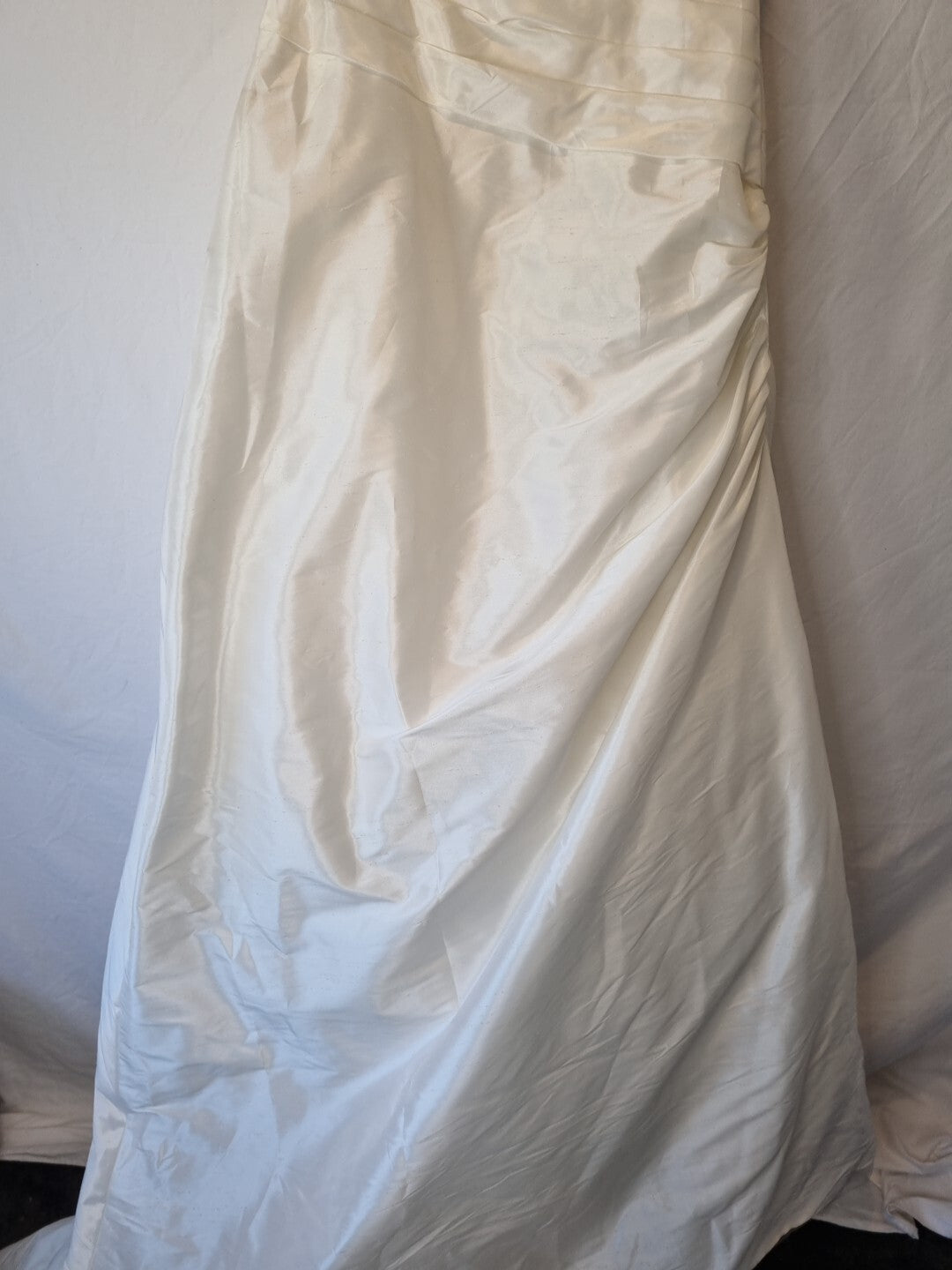 Imoda Ivory Sweetheart Ruched Simple Elegant Train Wedding Dress Sz 102