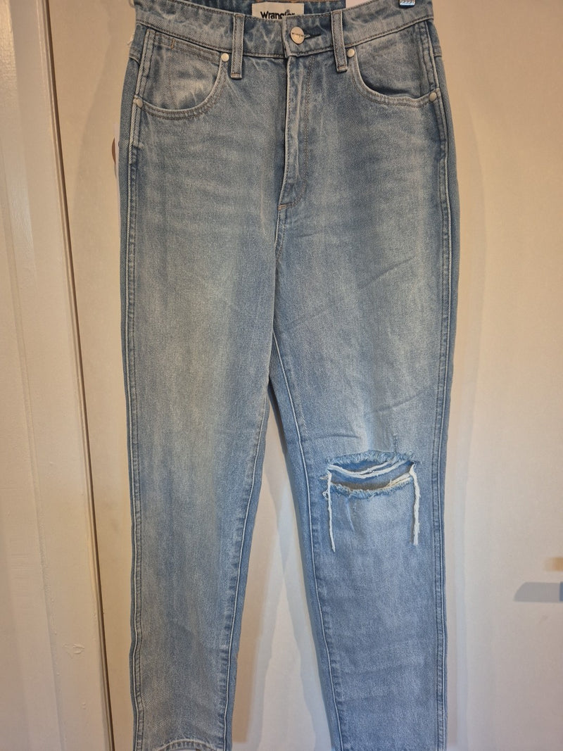 Wrangler Drew Lucille Blue High Rise Slim Fit Torn Jeans Size 70