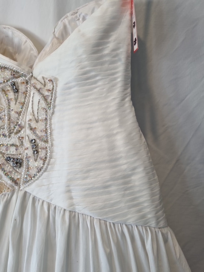 Imoda Ivory Sweetheart Ruched Pleated Gathered Embellished Wedding Dress Sz 811