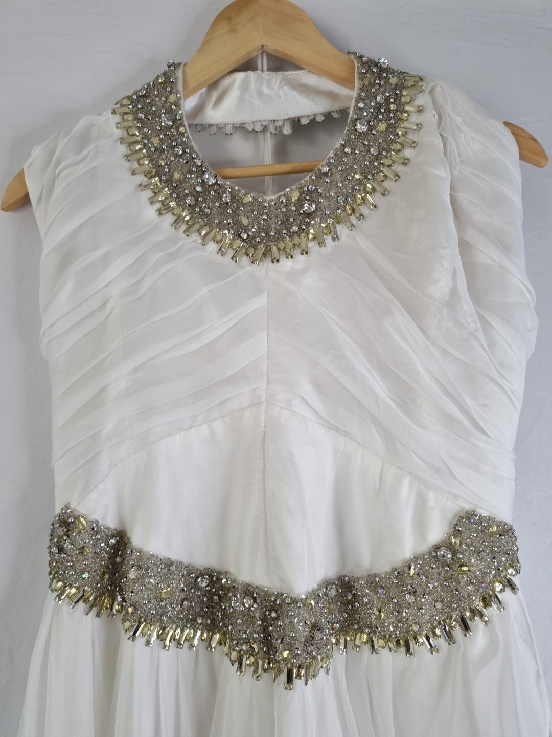 Imoda Ivory Chiffon Ruched Crystal Diamante Beaded Halter Wedding Dress Sz 122