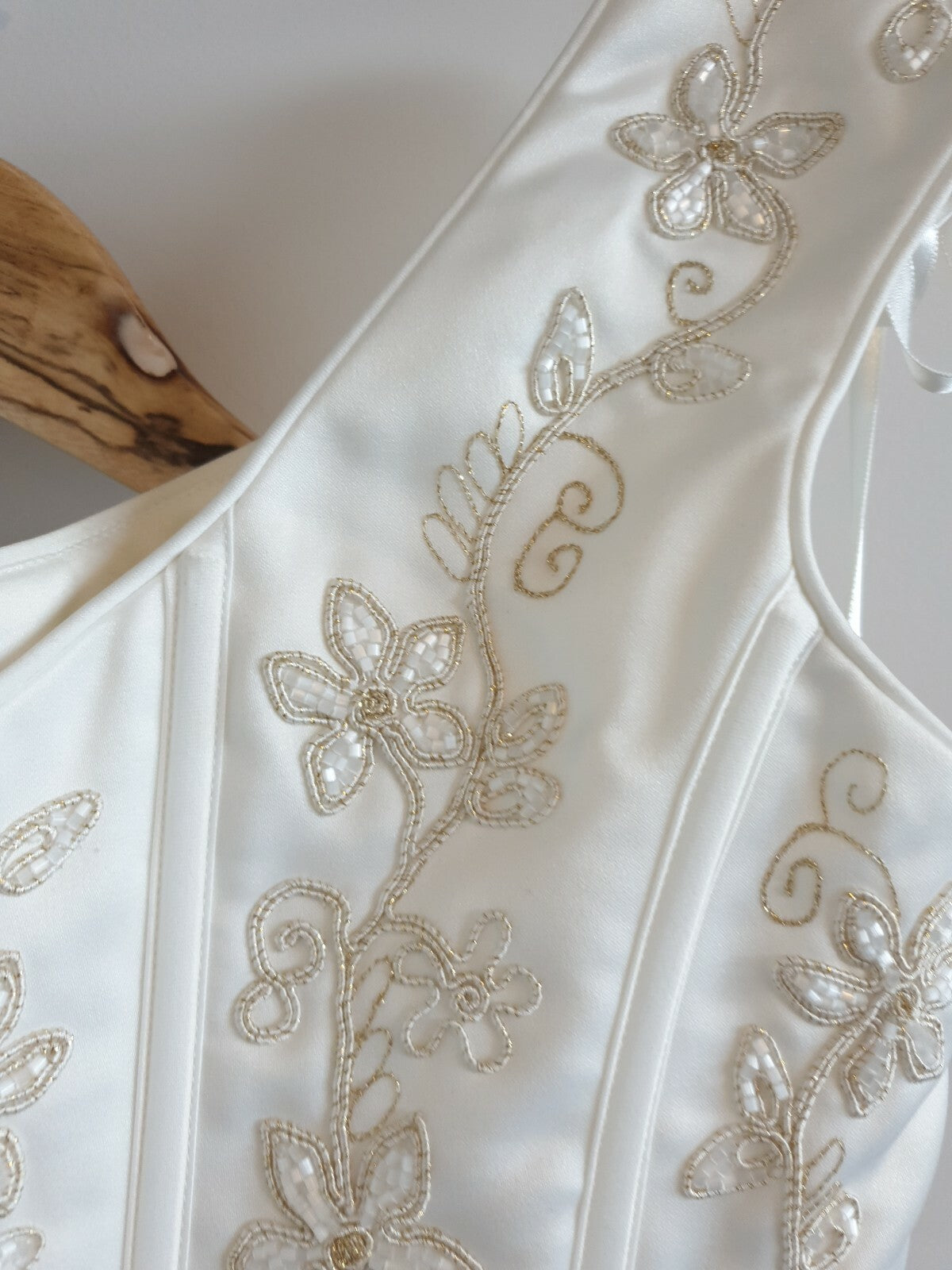 Essence ivory embroidered satin bustier and skirt bridal set uk12 us108