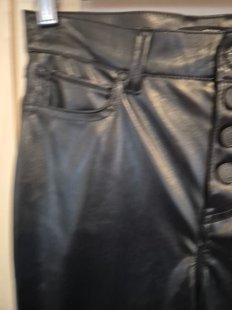 Guess Black Faux Patent Leather High Rise Skinny Leg Pants Size 273
