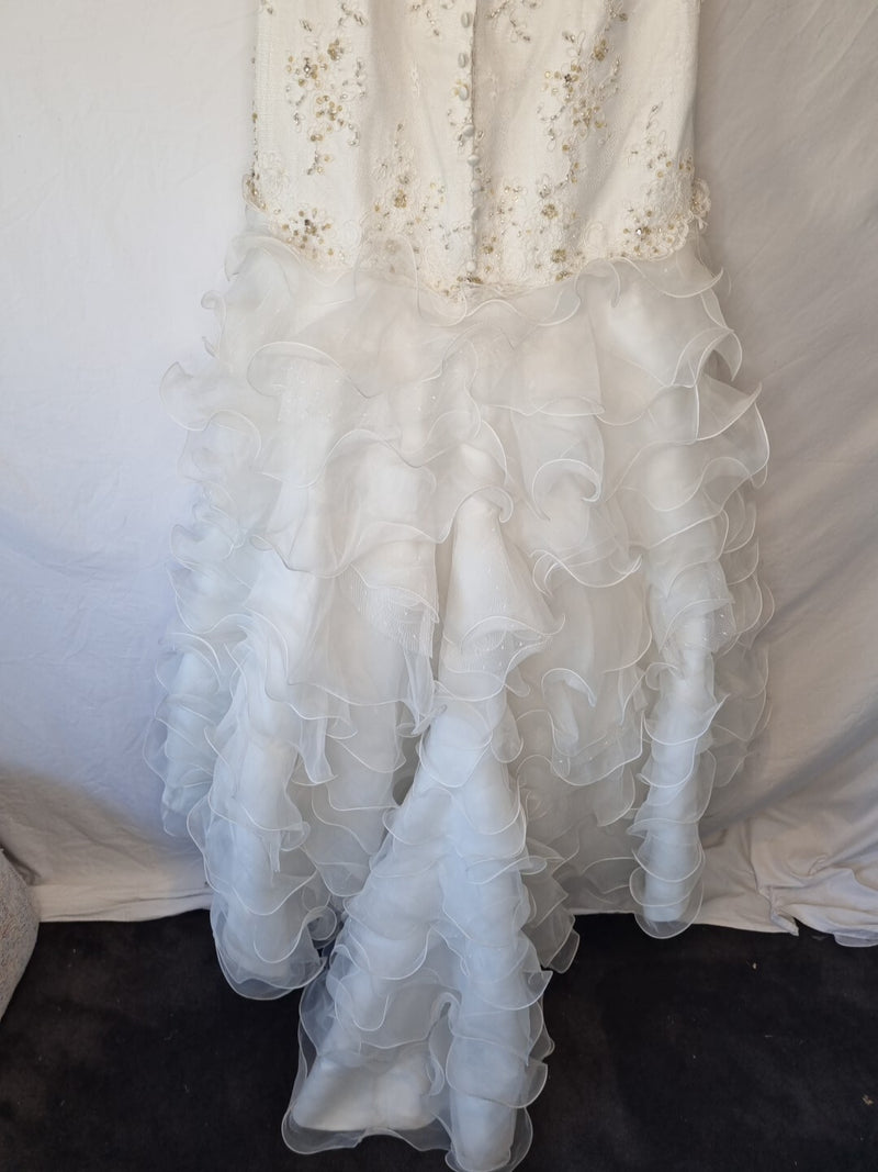 Imoda Ivory Lace Sweetheart Beaded Mermaid Ruffled Train Wedding Dress Sz 1011