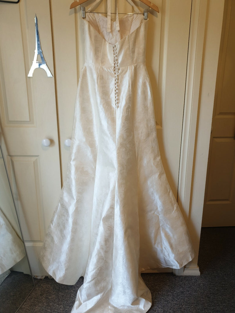 Bertossi Brides Ivory/Cream Deb Sweetheart Princess Wedding Dress size 8-107