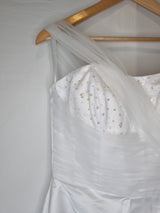 Isabella Faye White Satin Tulle Ruched Beaded One Shoulder Wedding Dress Sz 104