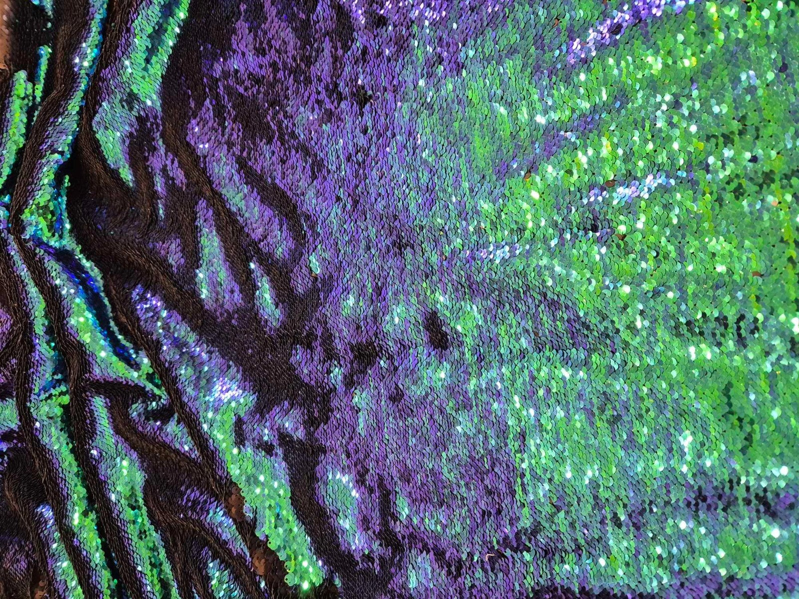 Spotlight Mermaid Peacock Reversible Sequin Blue Green Dress Fabric 125 x 160cm1