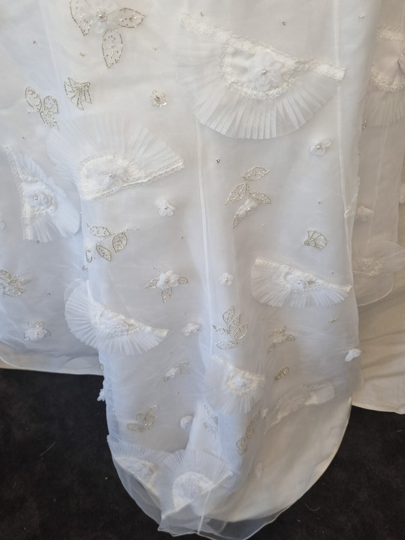 Isabella Faye White Organza Fan Embellished Beaded Train Wedding Dress Sz 1212