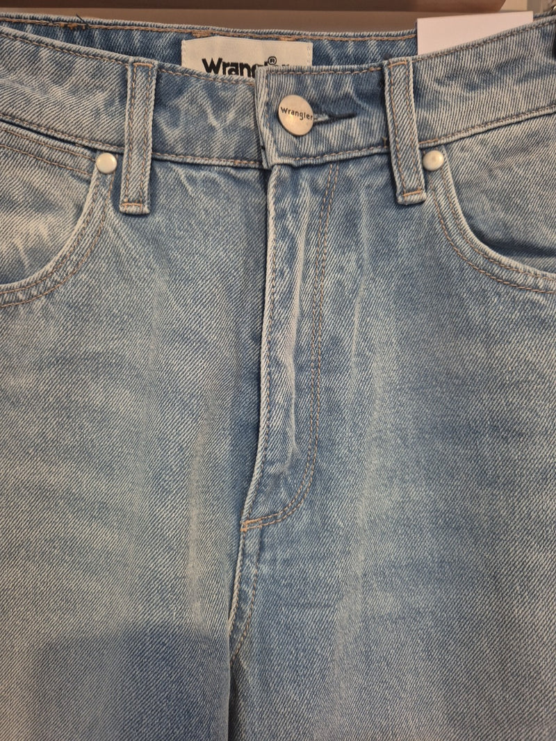 Wrangler Drew Lucille Blue High Rise Slim Fit Torn Jeans Size 72