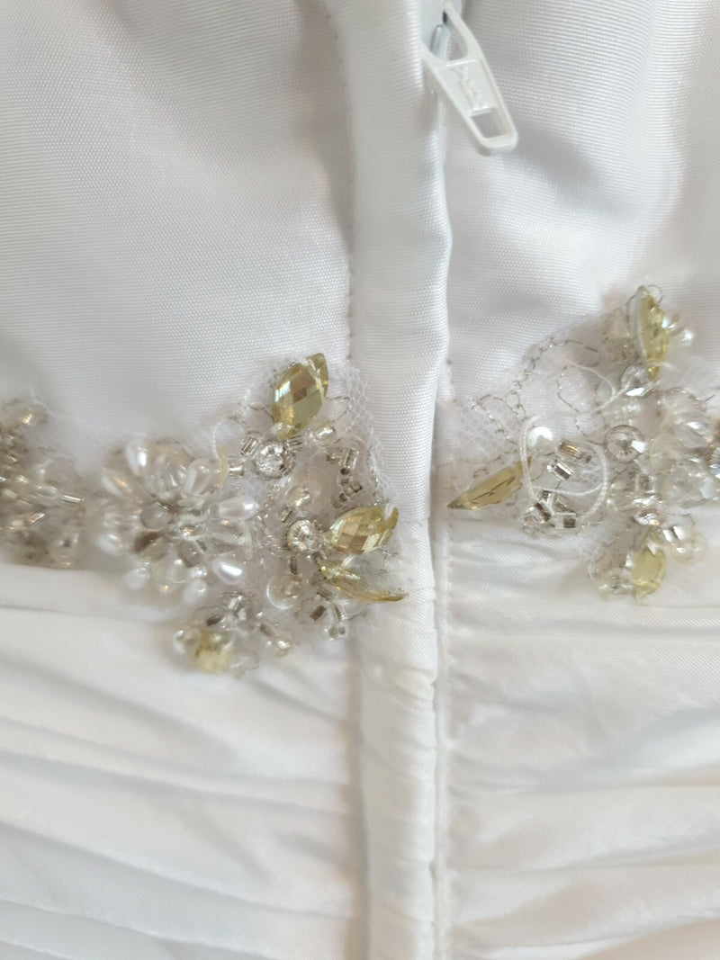 Sugar And Spice Ivory Ruched a line embellished sweetheart Wedding Dress Size 47