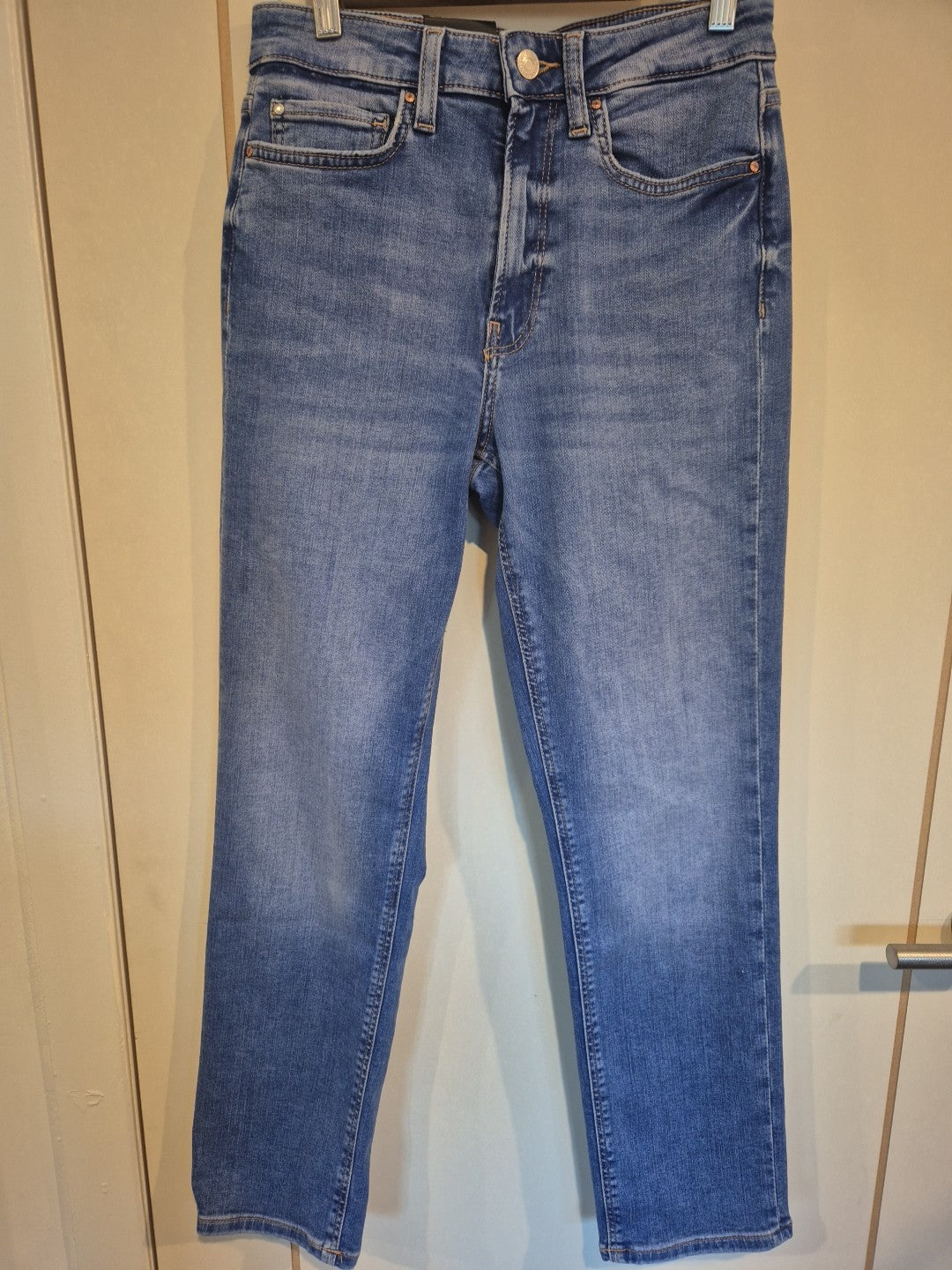 Guess Blue Straight High Rise Jeans Size 26