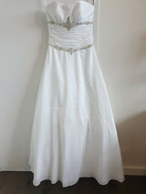 Sugar And Spice Ivory Ruched a line embellished sweetheart Wedding Dress Size 41