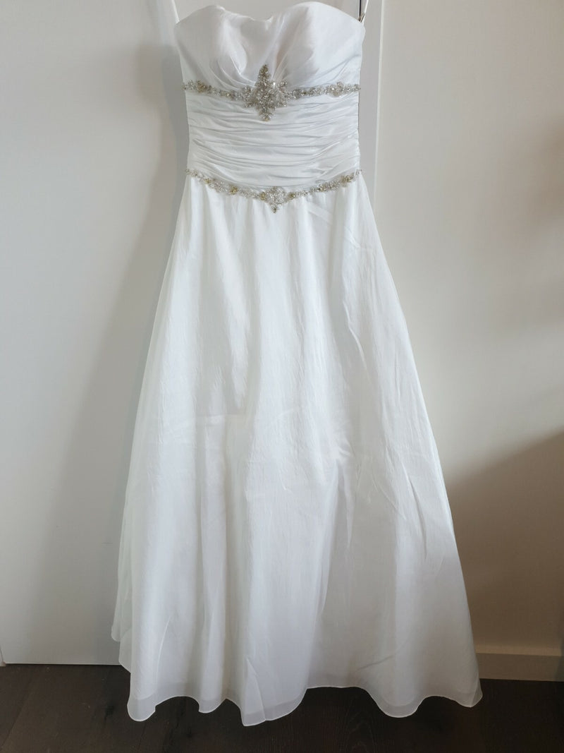 Sugar And Spice Ivory Ruched a line embellished sweetheart Wedding Dress Size 41
