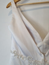 Isabella Faye White Satin V-neck Embroidered Beaded A-line Wedding Dress Sz 1012