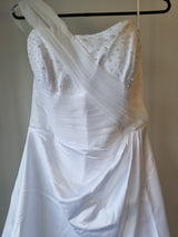 iModa White Sweethear Tulle One Shoulder Beaded Sequin Gathered Wedding Dress 102