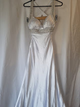 iModa White Backless Satin Beaded Crystal Diamante Slinky Wedding Dress Sz 60