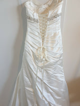 Essence ivory satin sweetheart beaded wedding dress au 77