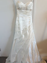 Essence ivory satin sweetheart beaded wedding dress au 70