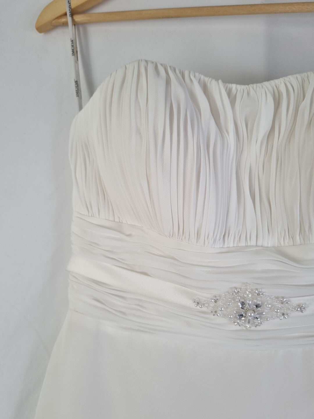 Imoda Ivory Chiffon Ruched Pearl Beaded Train Wedding Dress Sz 104
