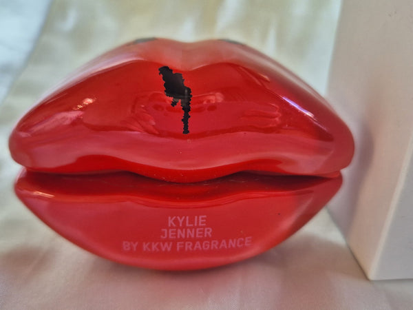 Kkw Fragrance Kylie Jenner Eau De Parfum 30ml1